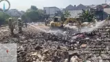 Proses Penanganan Kebakaran Tumpukan Sampah di Kramat Jati yang Berlangsung Lebih dari 30 Jam