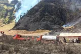Kebakaran Hutan Gunung Bromo Meluas ke Bukit Jantur, Dua Helikopter Water Bombing Dikerahkan